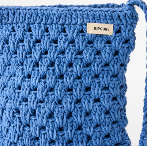 Holiday Crochet Cross Bag