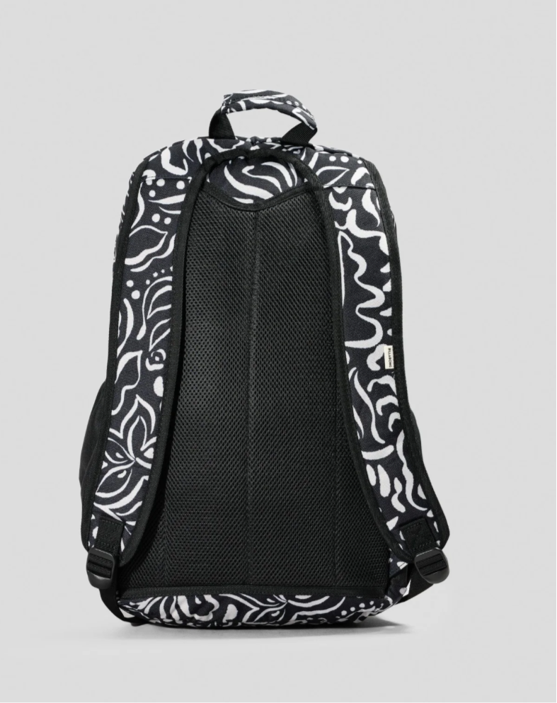 La isla roadie backpack
