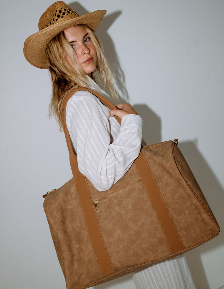 Aria Suede Weekender