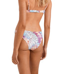 Dyed Pretty Tropic