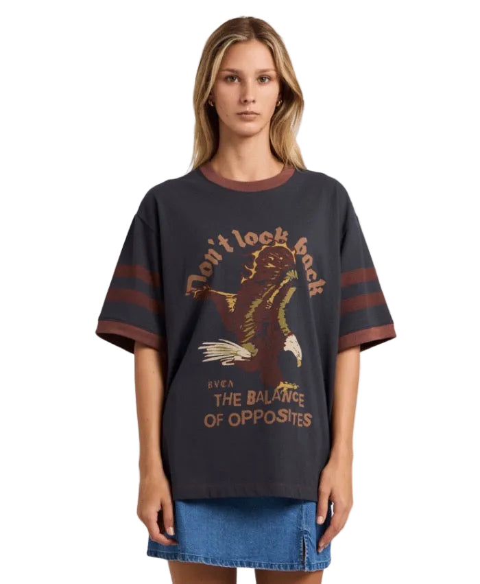 Toni Ringer Tee