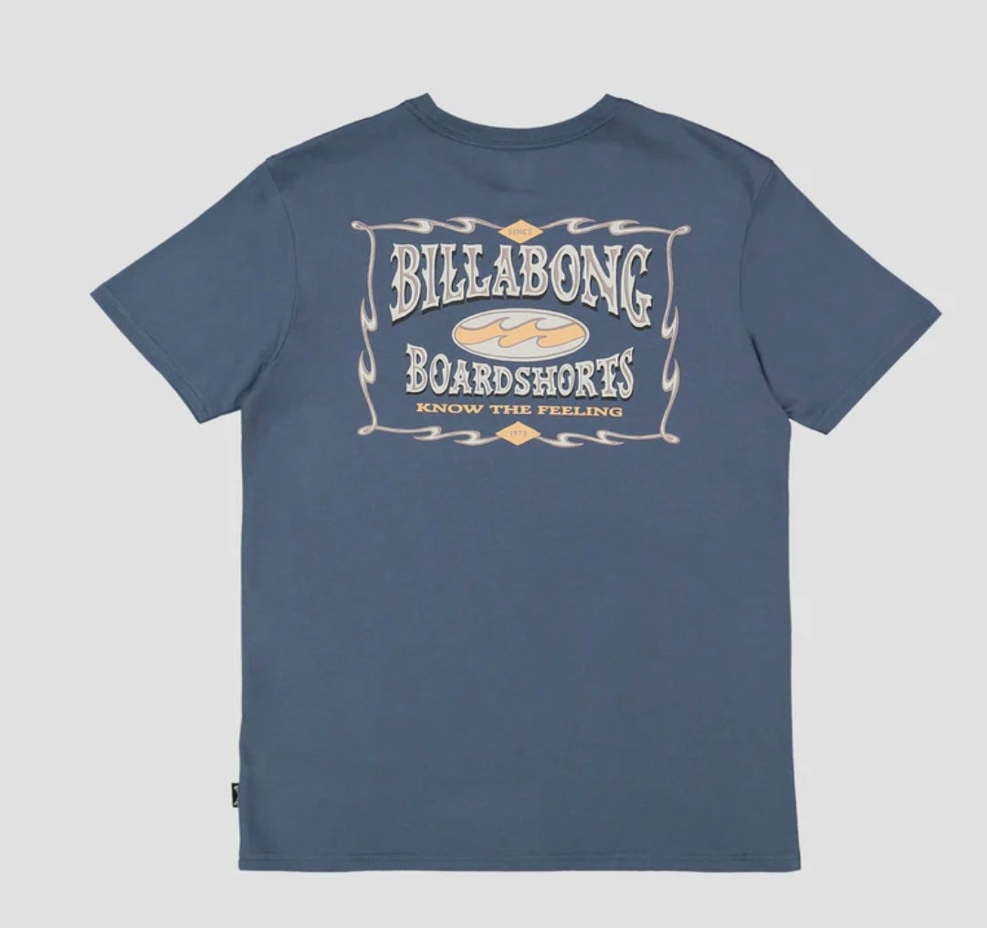 Double Spread Tee Groms