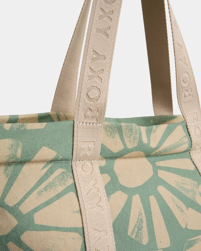 Suntribe Tote