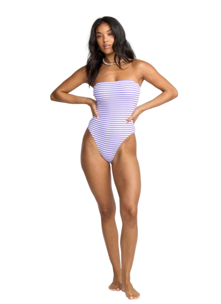 Josie Summer Hi