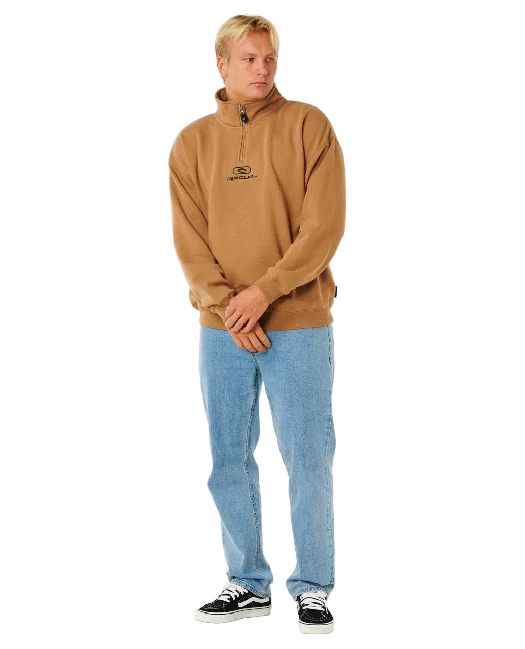 Pill Icon 1/4 Zip Crew