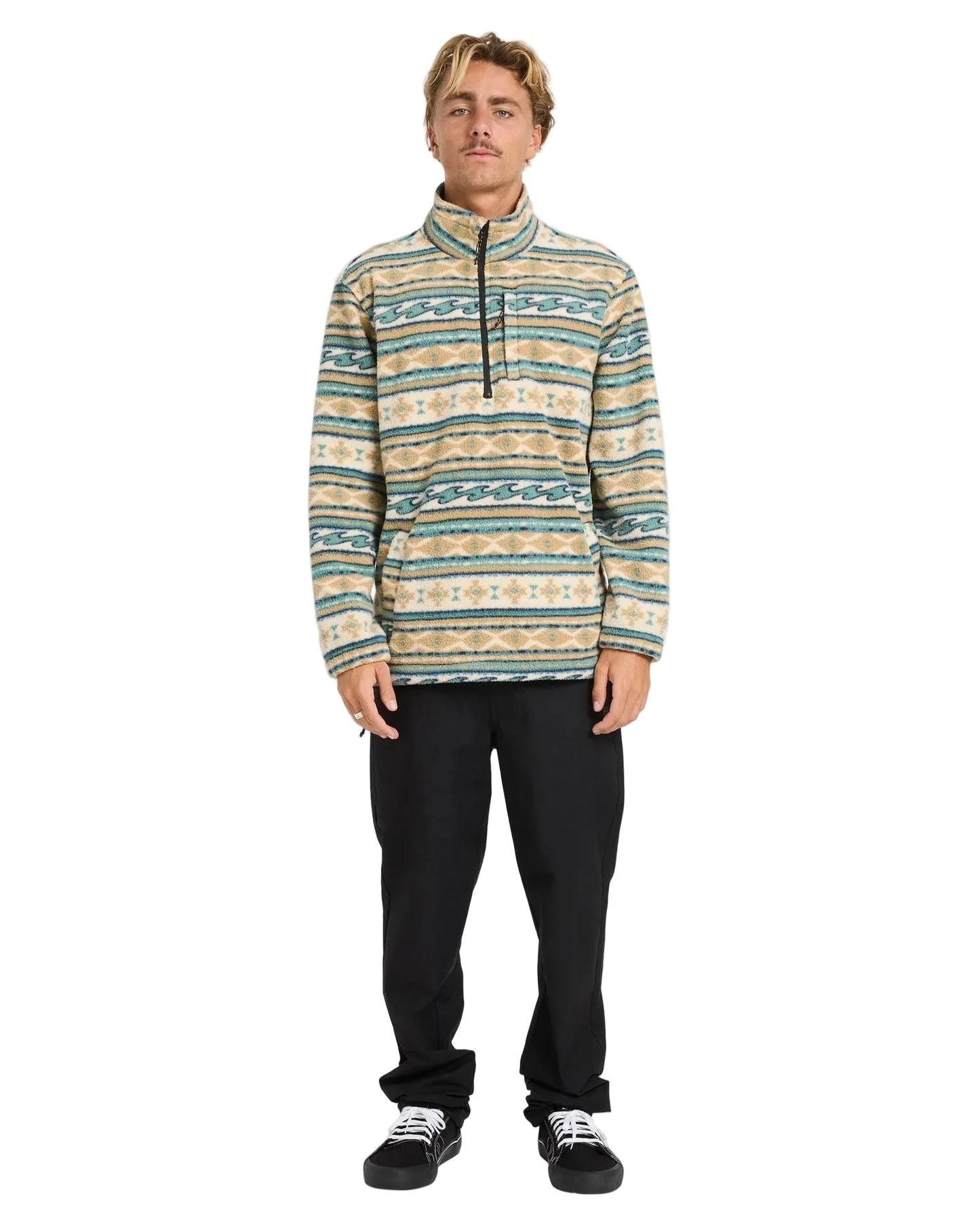 Boundary Mock Neck