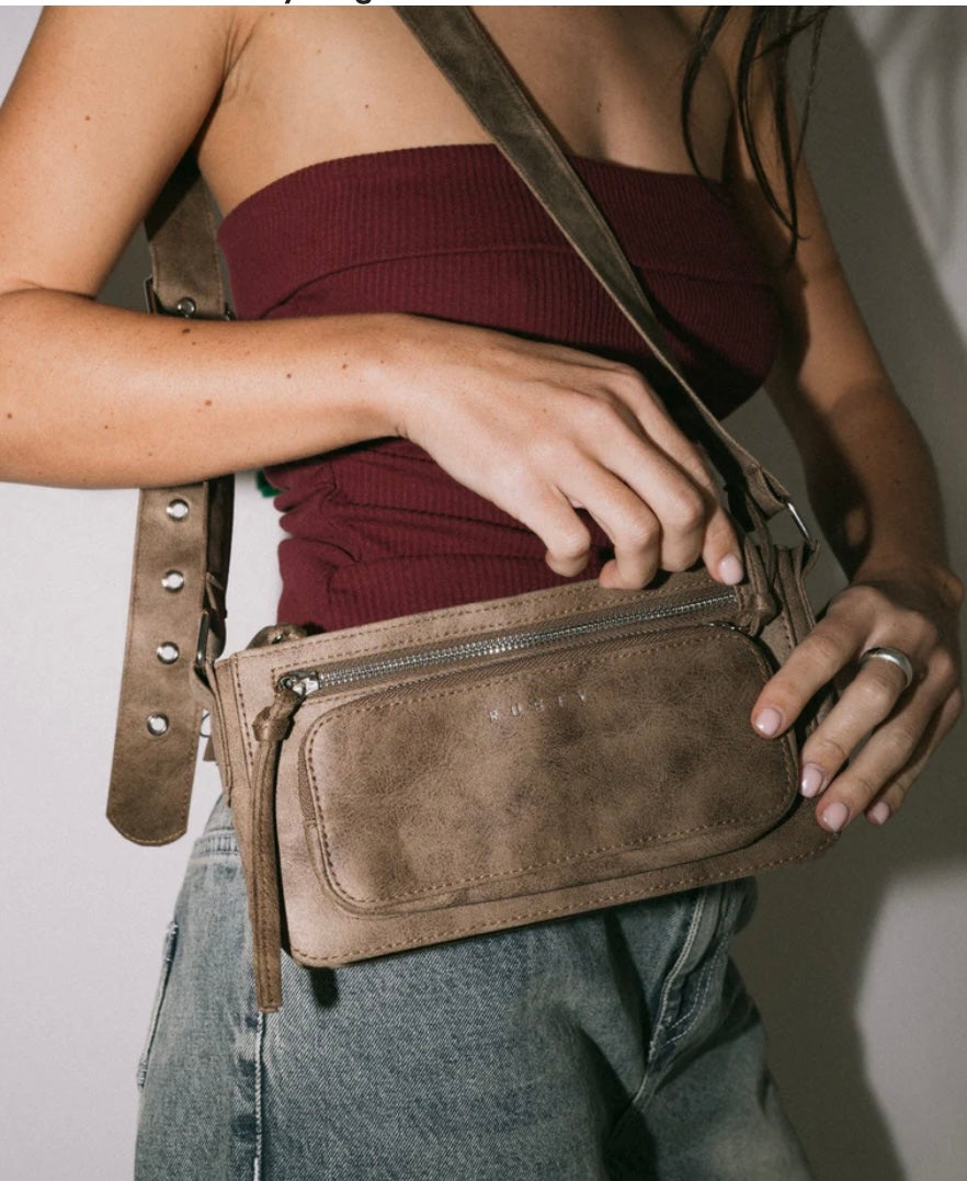 Astoria crossbody bag
