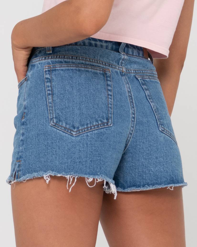 Penny kick flare denim short