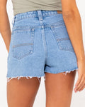 Penny kick flare denim short