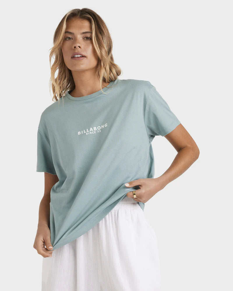 Emerald Island - Tee